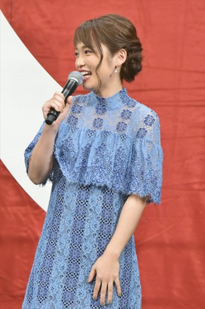 川栄李奈、『亜人』完成披露試写会に登壇