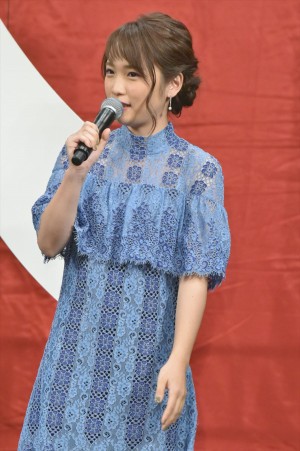 川栄李奈、『亜人』完成披露試写会に登壇
