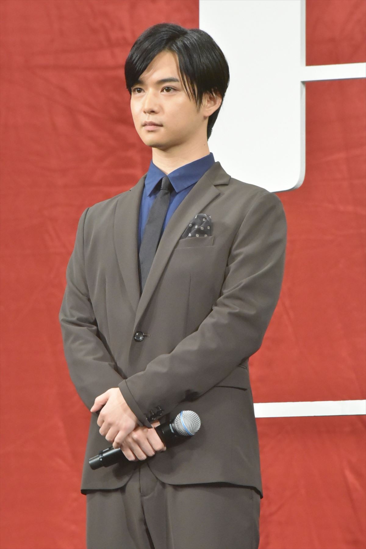 佐藤健、「2センチ首が縮んだ」　『亜人』壮絶アクションの舞台裏明かす