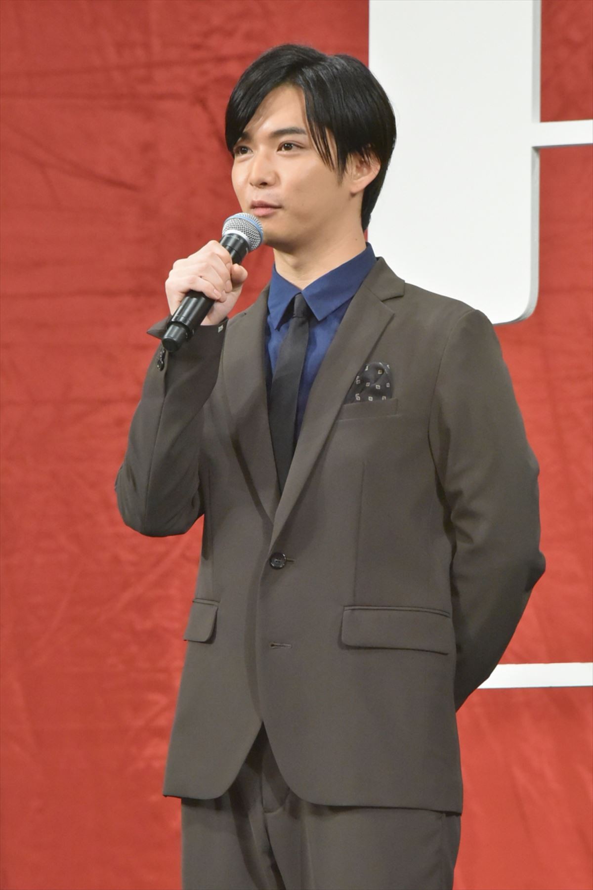 佐藤健、「2センチ首が縮んだ」　『亜人』壮絶アクションの舞台裏明かす