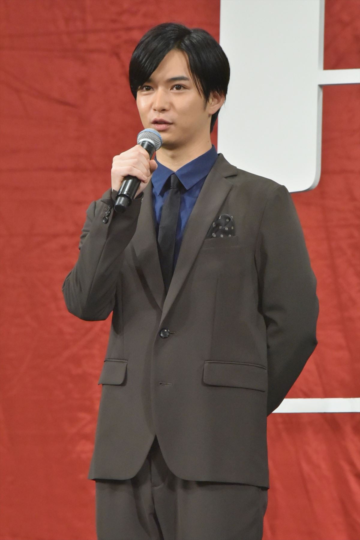 佐藤健、「2センチ首が縮んだ」　『亜人』壮絶アクションの舞台裏明かす