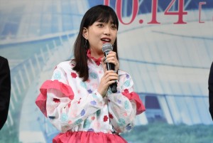 森川葵、映画『恋と嘘』完成披露試写会舞台挨拶に登壇