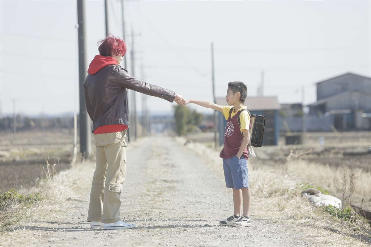 健太郎＆山田裕貴出演　バッドボーイズ・佐田の自伝映画『デメキン』公開日決定