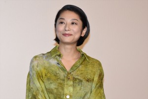 小池栄子、『パーフェクト・レボリューション』 完成披露舞台挨拶に登壇