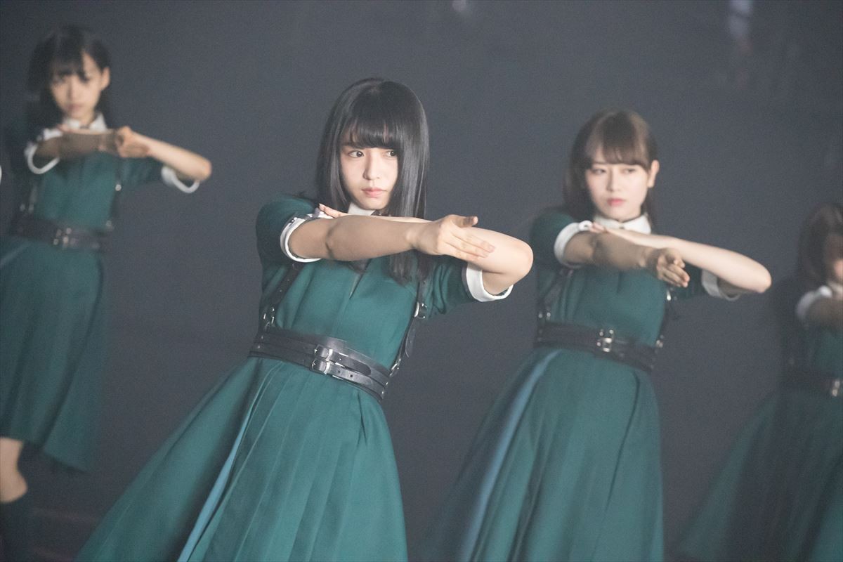 欅坂46