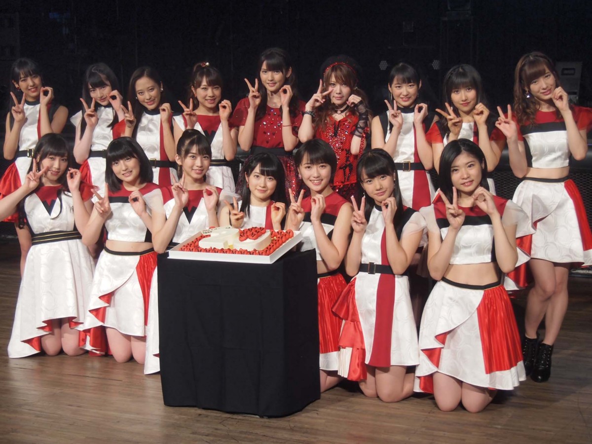 結成20周年記念イベントを行ったモーニング娘。’17とOGメンバーの道重さゆみ&田中れいな