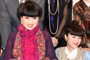 『トットちゃん！』制作記者会見に登壇した黒柳徹子と清野菜名