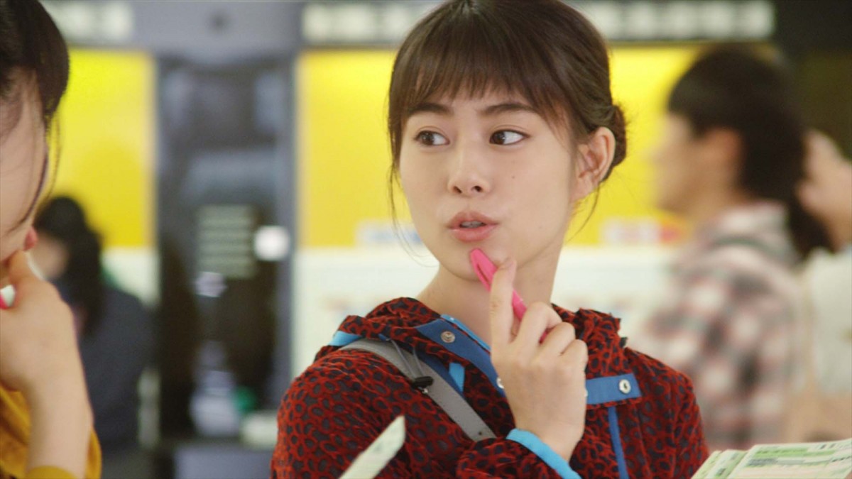 高畑充希＆土屋太鳳、ボケとツッコミの名コンビ誕生!? “ウマジョ”ムービー公開