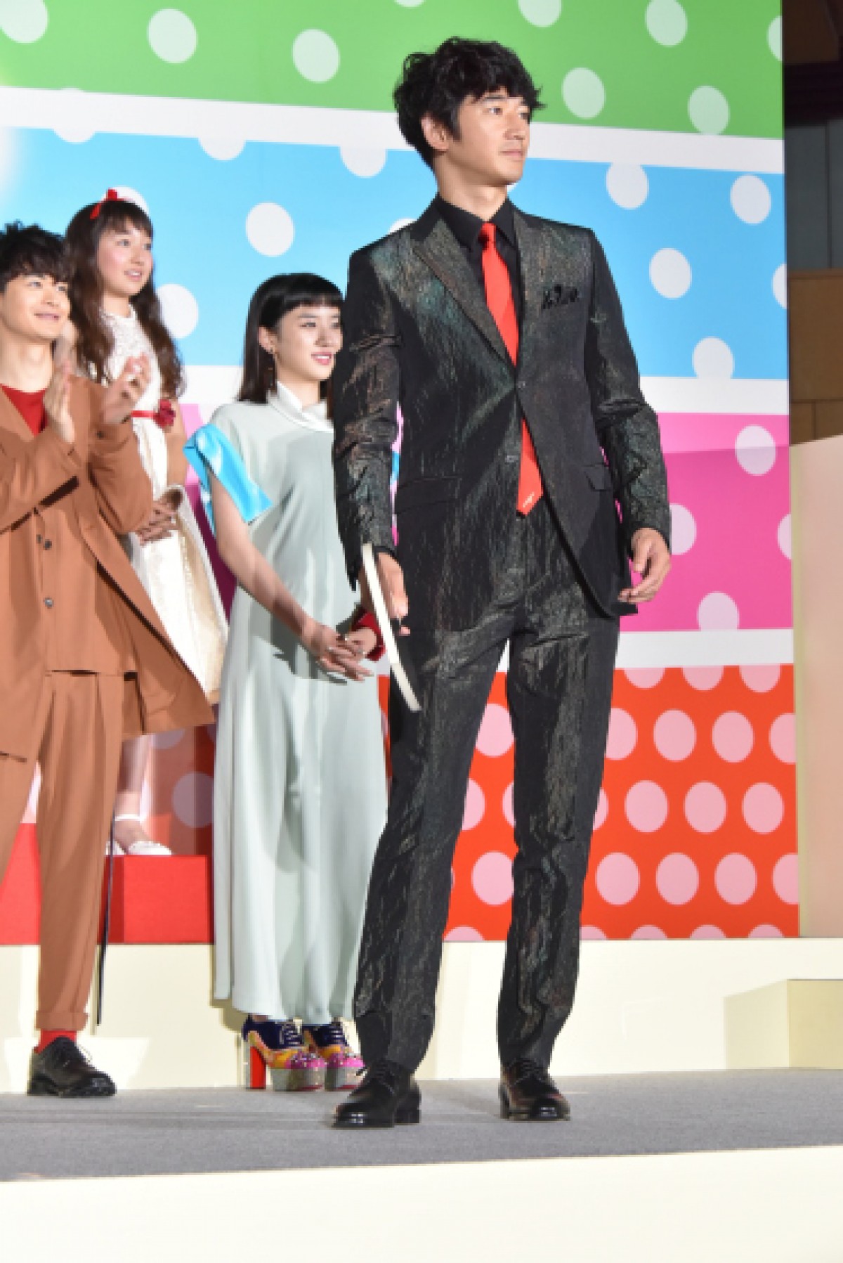 新垣結衣、瑛太から「大好き」と愛の告白 『ミックス。』完成イベントにキャスト集結