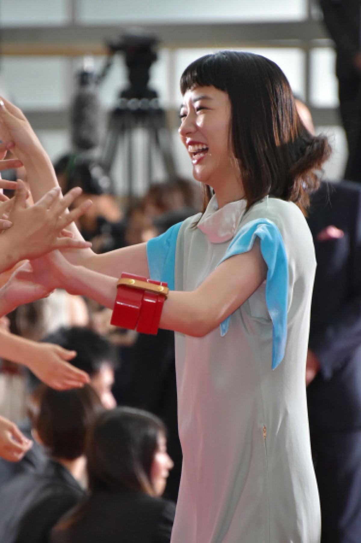 新垣結衣、瑛太から「大好き」と愛の告白 『ミックス。』完成イベントにキャスト集結