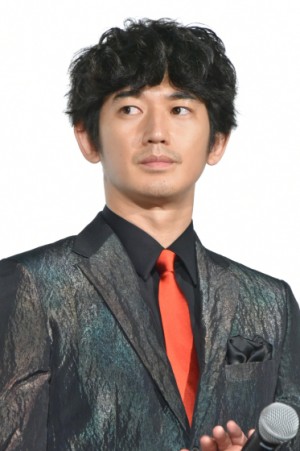 瑛太、『ミックス。』舞台挨拶に登壇