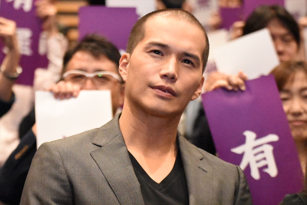 永作博美、市原隼人とのデートシーンに照れ笑い「みんなちょっと薄っすら笑ってる」