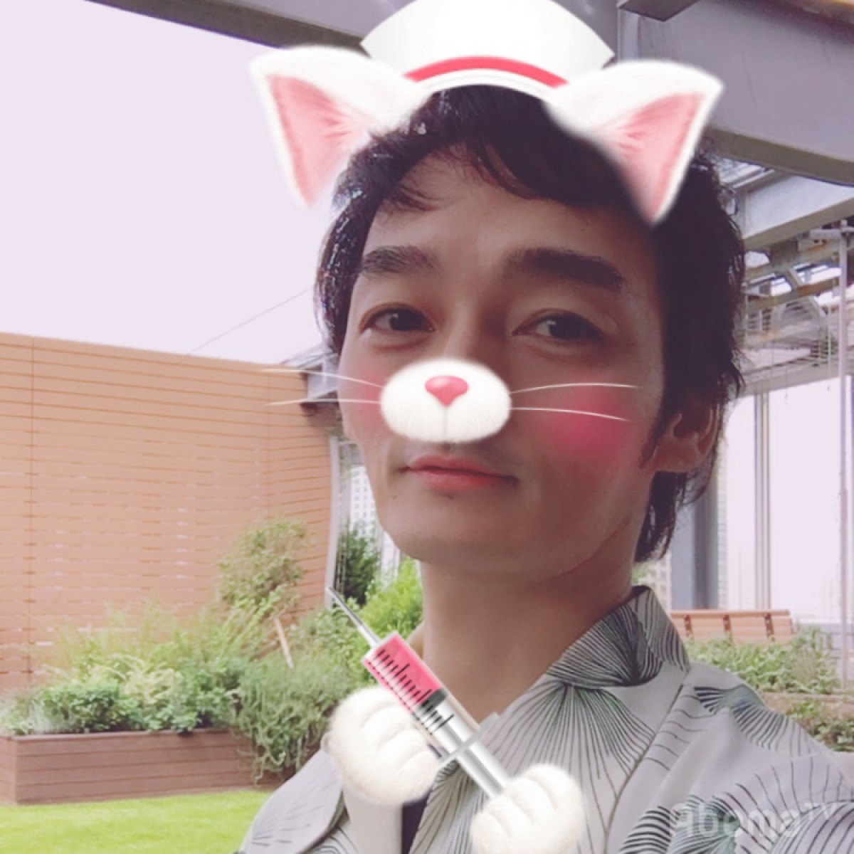稲垣吾郎＆草なぎ剛＆香取慎吾、72時間生放送！「3日間ひきこもり確定」と反響