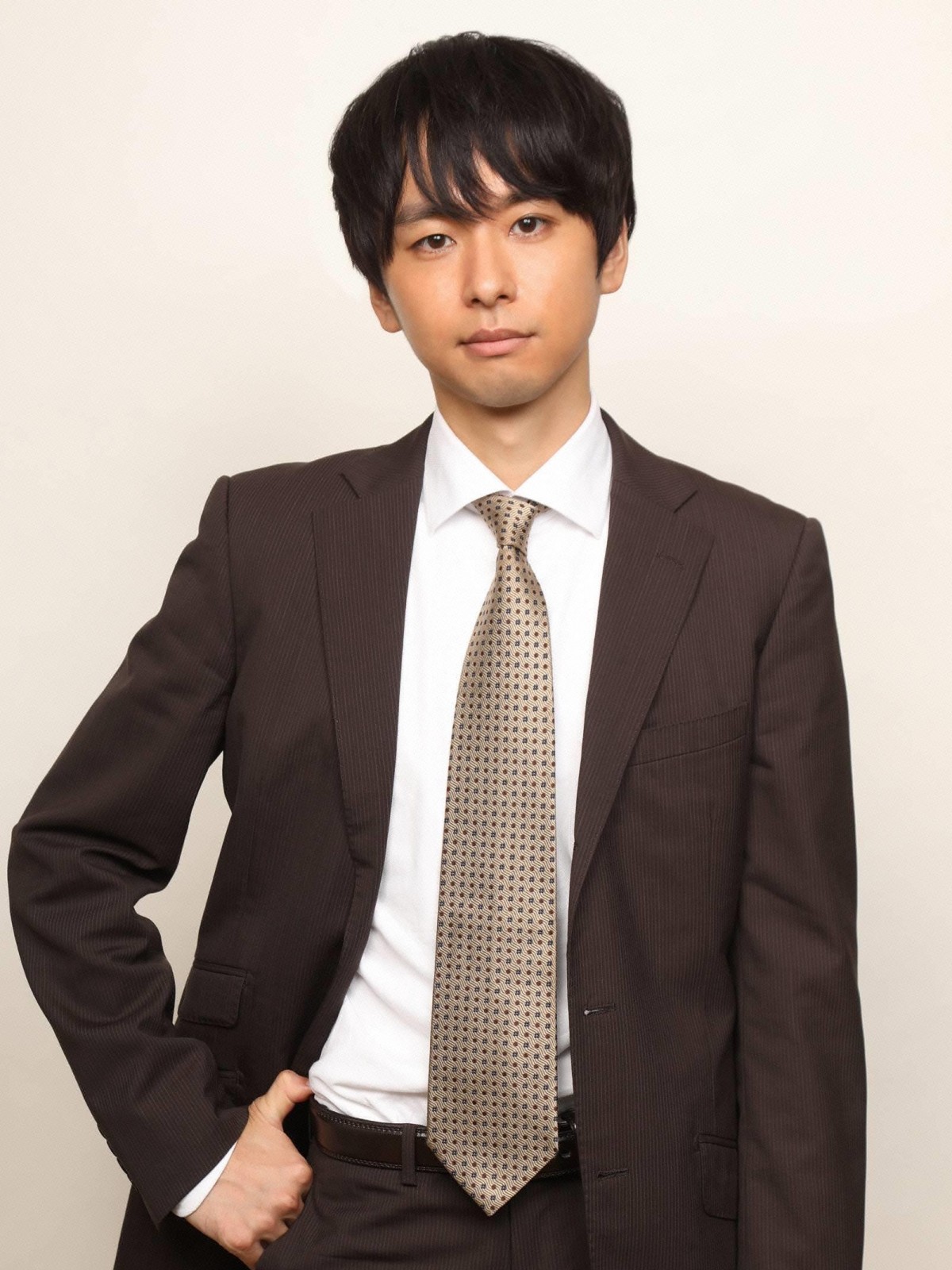 山本美月、中性的な凄腕ハッカー役で新境地！  『刑事ゆがみ』追加キャスト発表