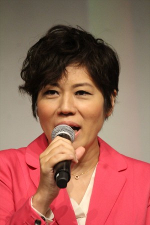 青木さやか、ミュージカル『HEADS UP！』製作発表に登壇