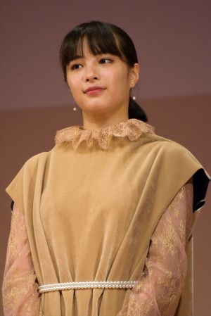 広瀬すず、『先生！ 、、、好きになってもいいですか？』完成披露イベントに登壇