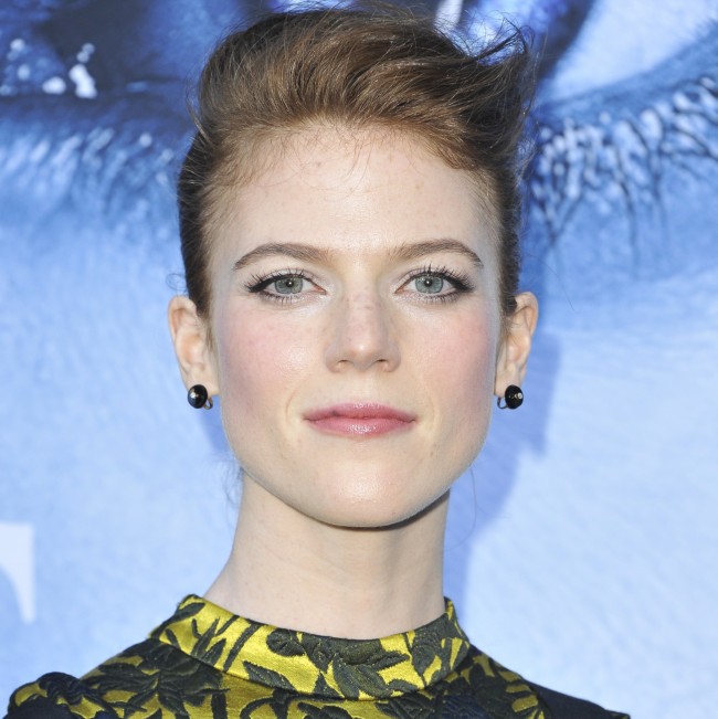 プロフィール用　ローズ・レスリー、Rose Leslie、July 12、2017