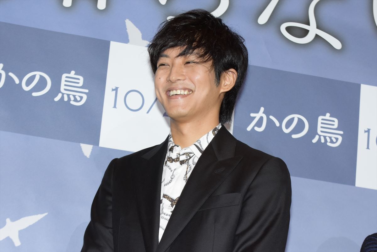 蒼井優、主演作『彼鳥』は“クズ合戦” 阿部サダヲは竹野内豊との意外な共通点を明かす