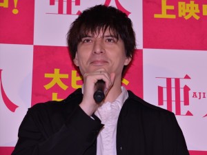 映画『亜人』初日舞台挨拶に出席した城田優