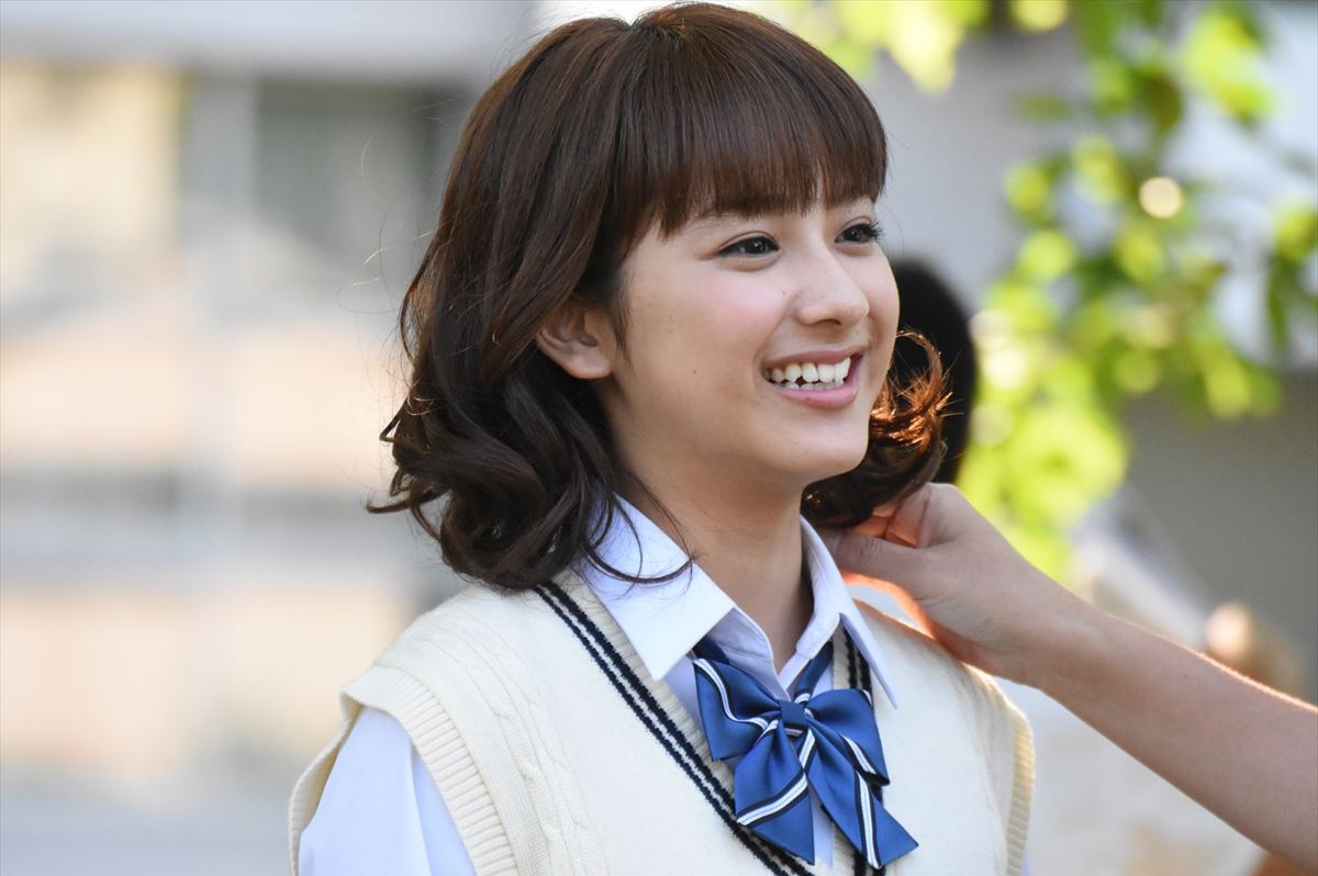 平野紫耀＆平祐奈、“平平コンビ”でミニコント披露？ 『honey』撮影現場に潜入 