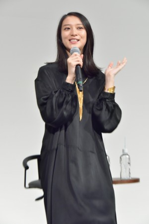 武井咲、『今からあなたを脅迫します』トークイベントに登場