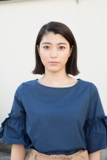 ドラマ『目玉焼きの黄身 いつつぶす？』に出演する成海璃子