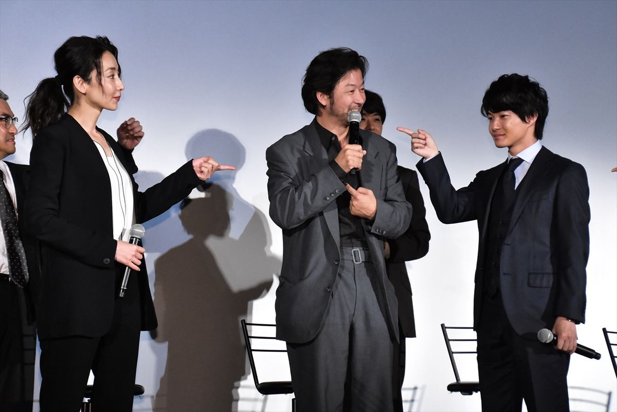 浅野忠信、テキトー発言で“相棒”神木隆之介が困惑「ボロボロに…」