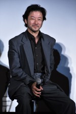 浅野忠信、木曜劇場『刑事ゆがみ』完成披露試写会に登壇