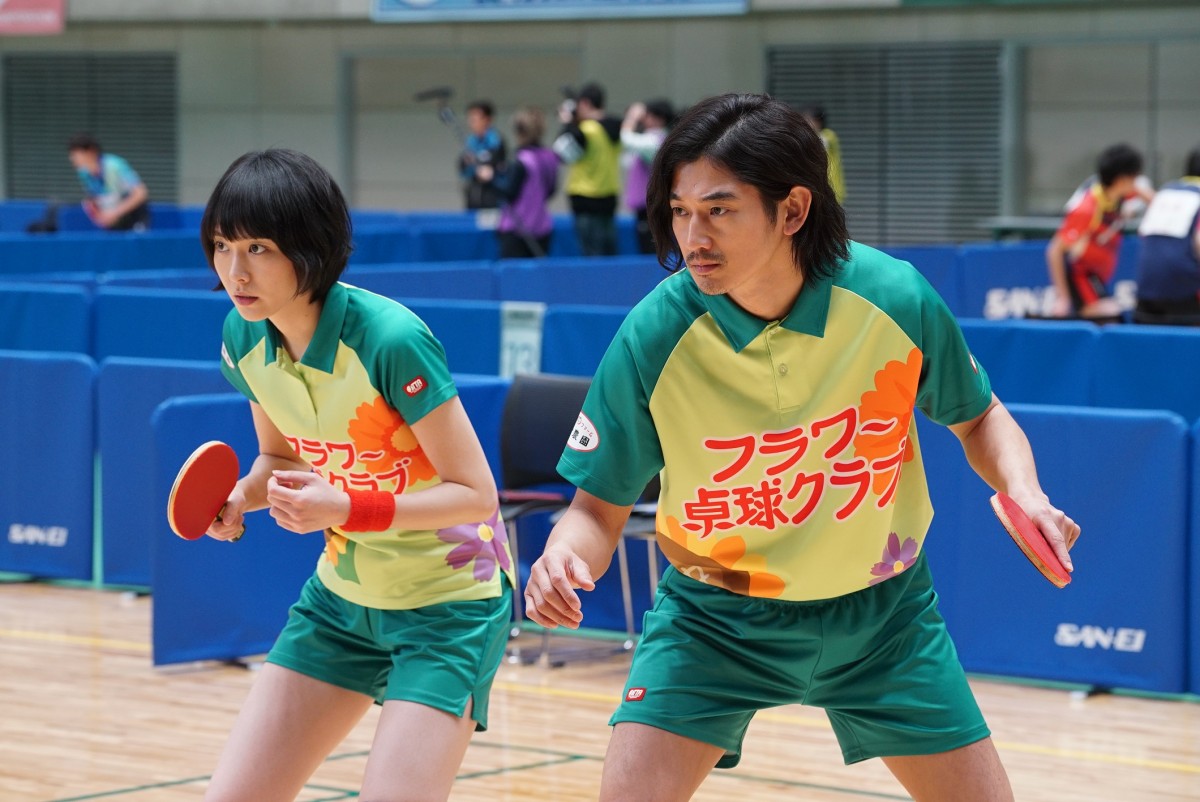 新垣結衣＆瑛太、映画『ミックス。』公開日発売の卓球専門誌「卓球王国」表紙に登場！