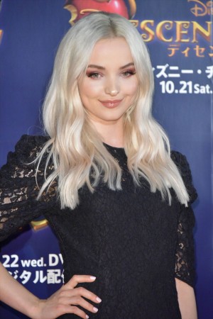 『ディセンダント2』プレミア・イベントに登壇したダヴ・キャメロン