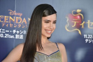 『ディセンダント2』プレミア・イベントに登壇したソフィア・カーソン