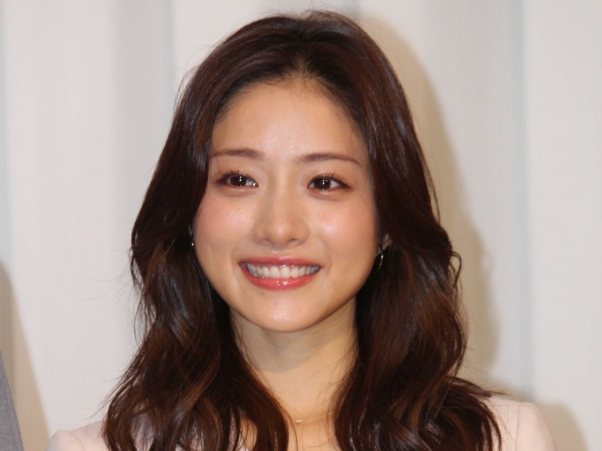 竹内涼真＆新垣結衣、「一緒にカラオケに行きたい芸能人」第1位に選出