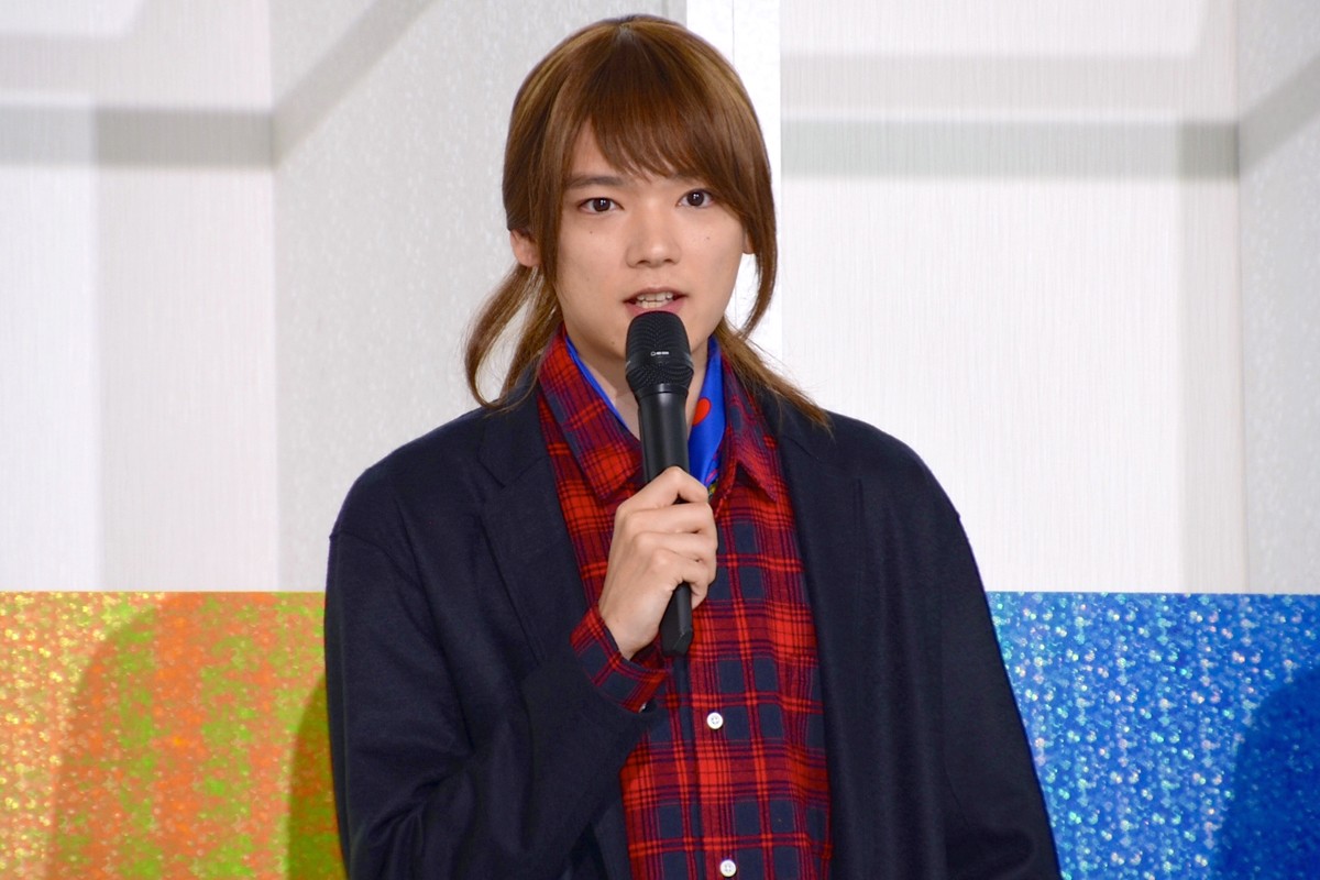 小山慶一郎、後輩・玉森裕太との共演に「いい緊張感」　古川雄輝の腹筋は美味しそう？