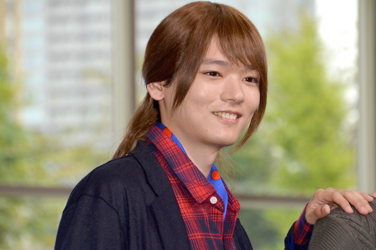 小山慶一郎、後輩・玉森裕太との共演に「いい緊張感」　古川雄輝の腹筋は美味しそう？