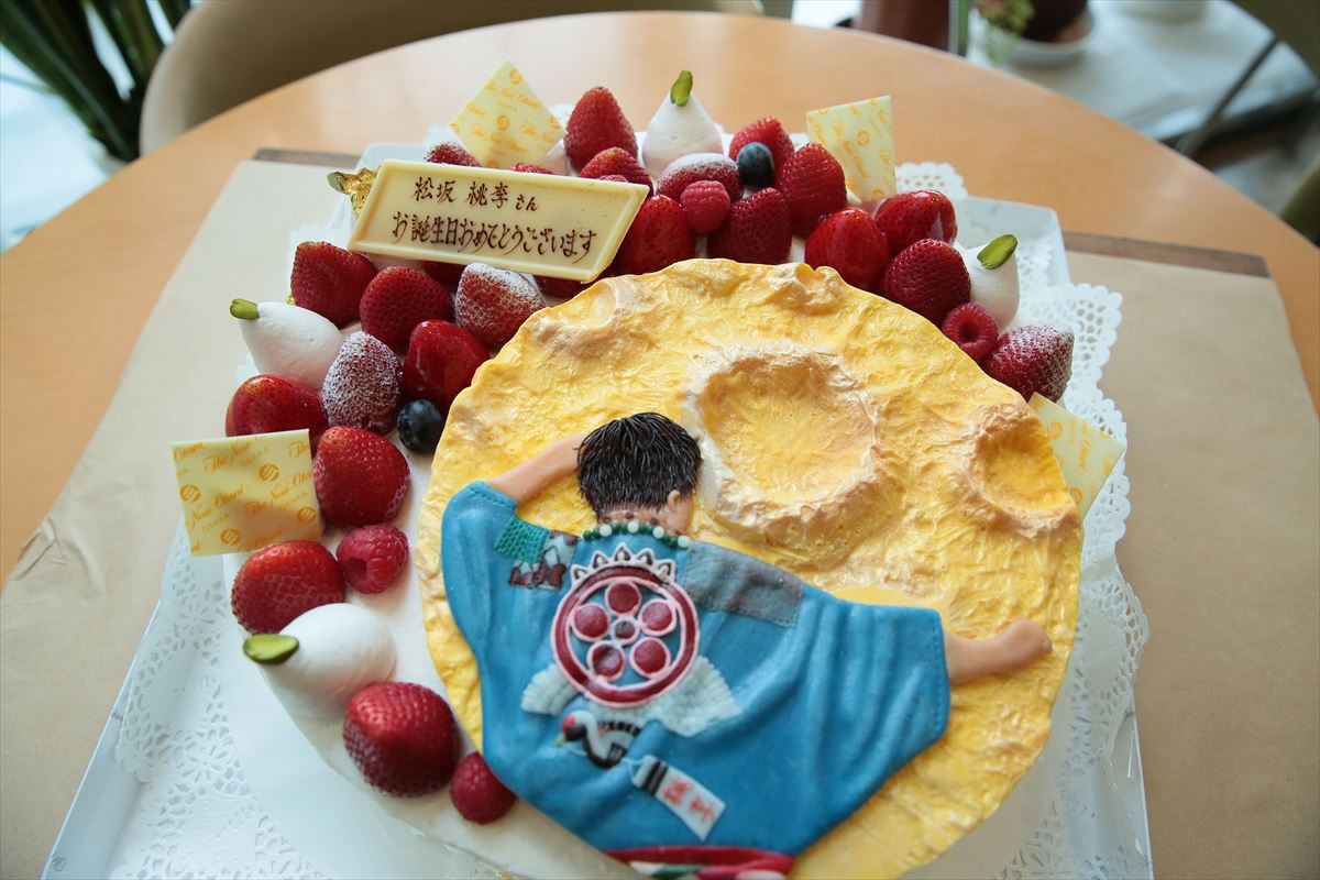 『わろてんか』松坂桃李、29歳誕生日に共演者から祝福「もっと作品を盛り上げたい」