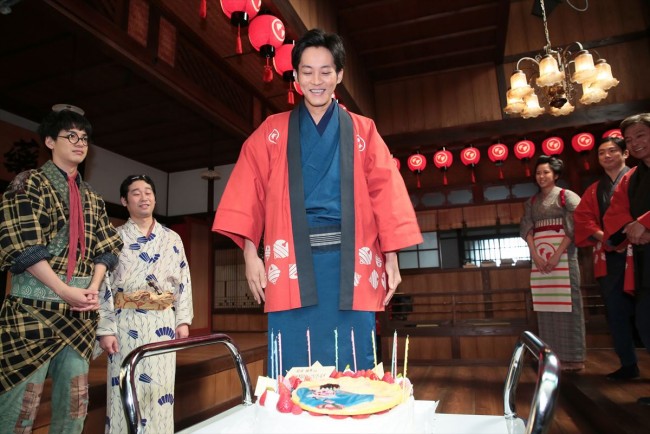 『わろてんか』松坂桃李、誕生日を撮影スタジオでお祝い　20171017