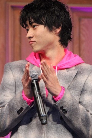 山崎賢人、『斉木楠雄のΨ難』大ヒット祈願 公開直前イベントに登場