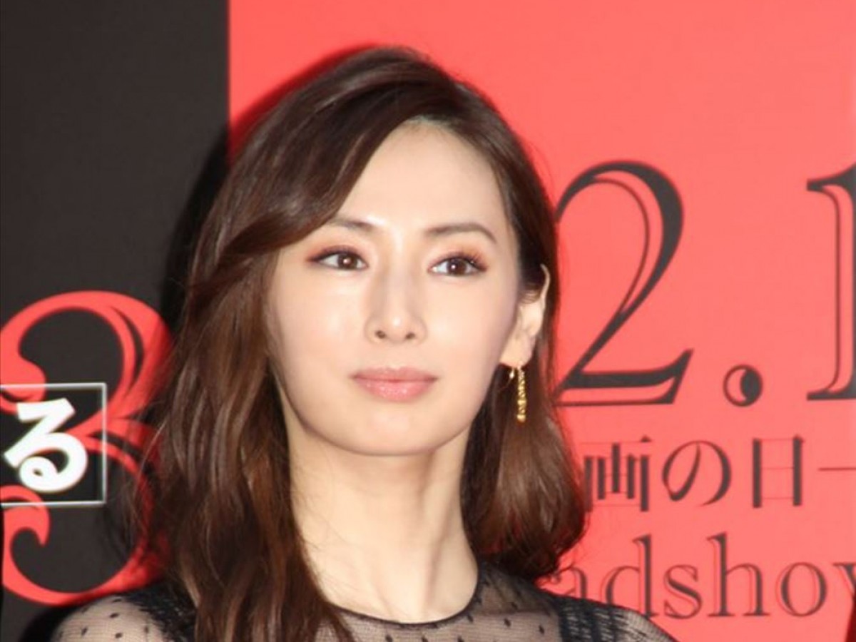 北川景子が“キメ顔”で「私に過去はいらない」 夫DAIGOが明かした素顔に驚がく