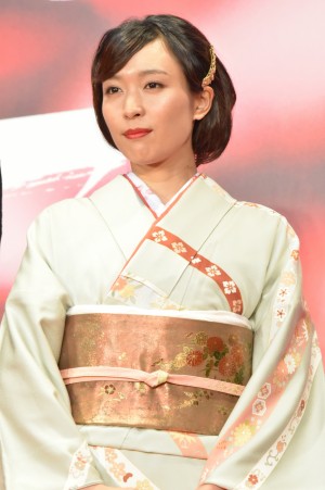 黒川芽以、「第30回東京国際映画祭」オープニング＆レッドカーペットに登場