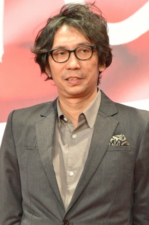 行定勲、「第30回東京国際映画祭」オープニング＆レッドカーペットに登場