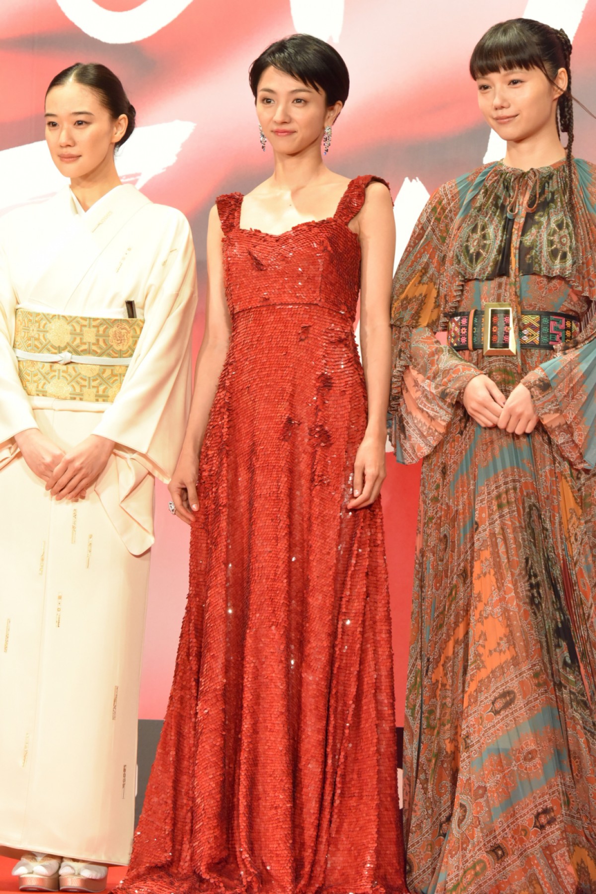 ＜TIFF2017＞チーム「85年組」安藤サクラ＆蒼井優＆満島ひかり＆宮崎あおい「厄なんてフッ飛ばす」