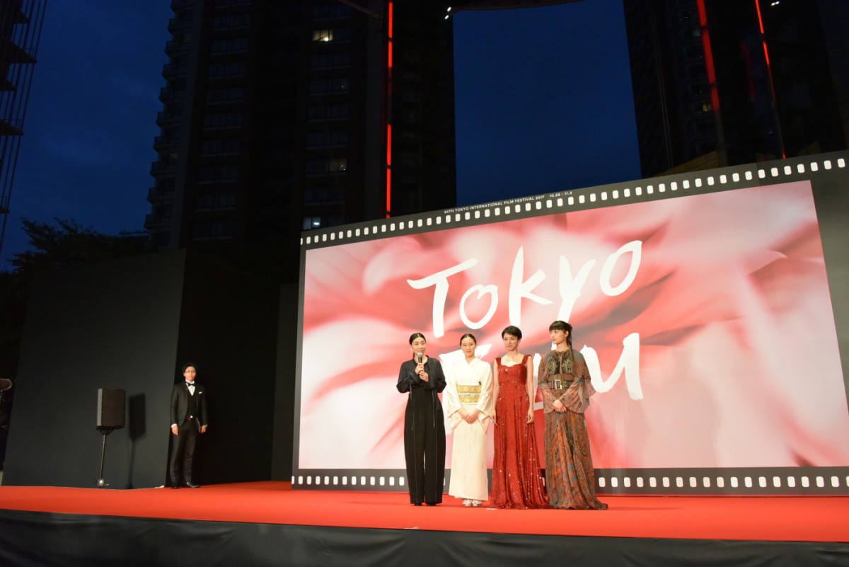 ＜TIFF2017＞チーム「85年組」安藤サクラ＆蒼井優＆満島ひかり＆宮崎あおい「厄なんてフッ飛ばす」