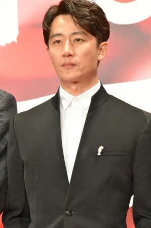 ホアン・シュアン、「第30回東京国際映画祭」オープニング＆レッドカーペットに登場