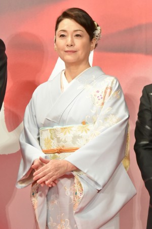 松坂慶子、「第30回東京国際映画祭」オープニング＆レッドカーペットに登場