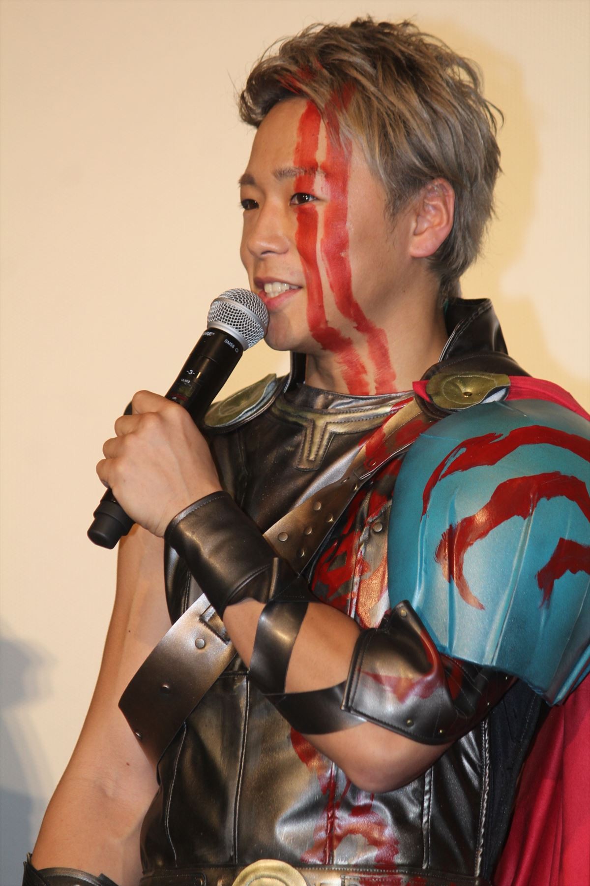 天海祐希、『マイティ・ソー』最新作のバトルシーンを絶賛「いい男がいっぱい！」