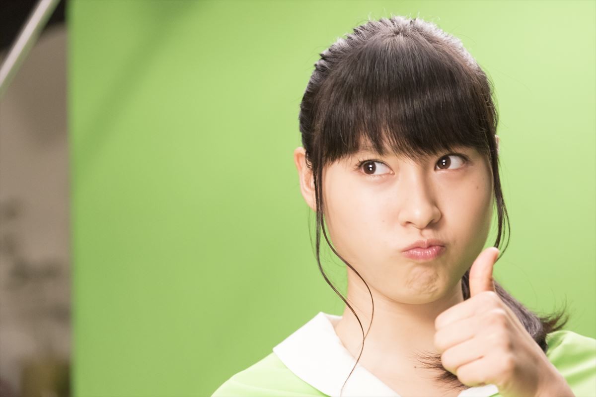 土屋太鳳はキレキレ、広瀬すず＆松井愛莉は苦戦!? 高難度ダンスに挑戦の新CM公開