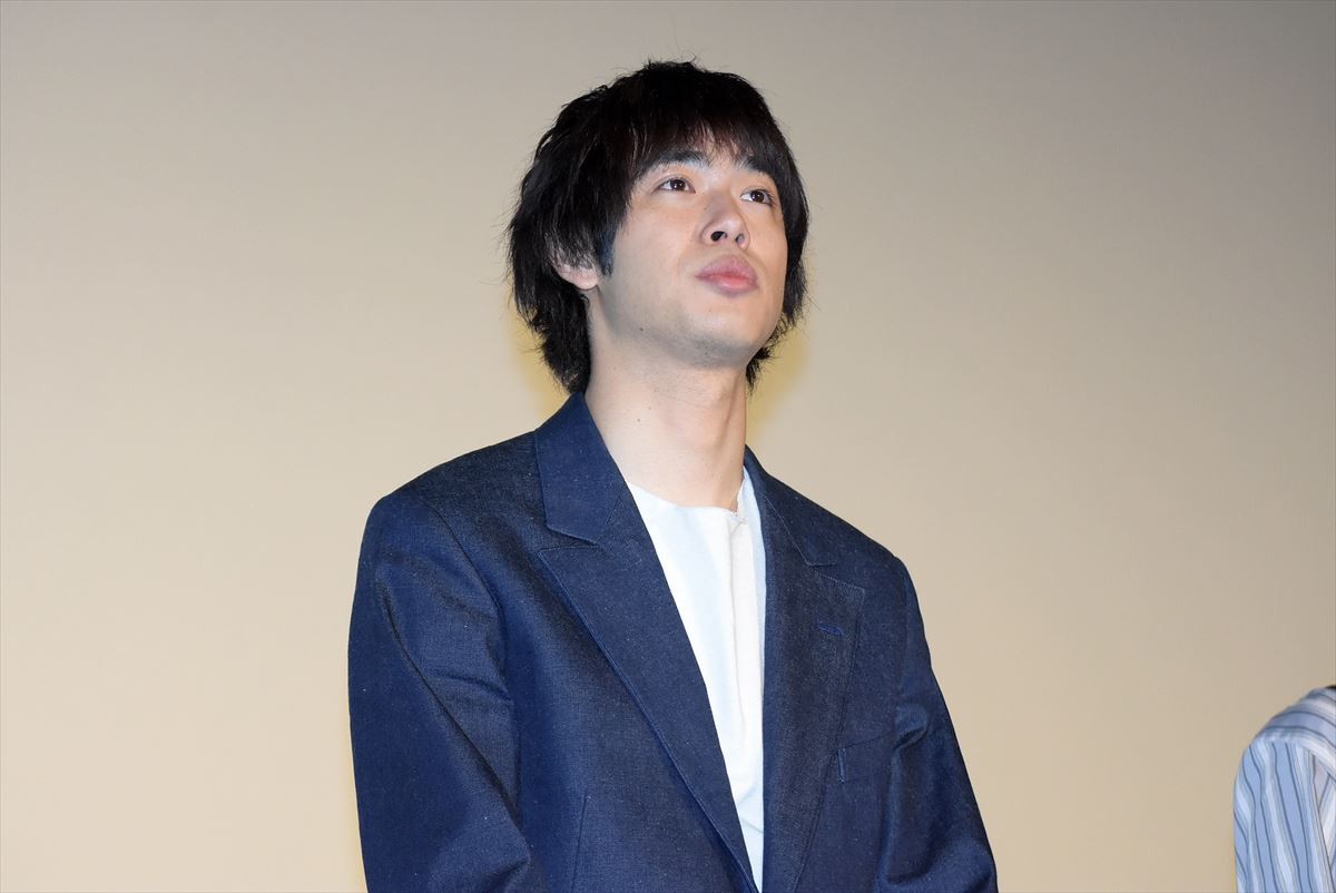 松岡茉優、独特な表現で主演作をアピール「忘れられない人がいる人のお葬式場になる」