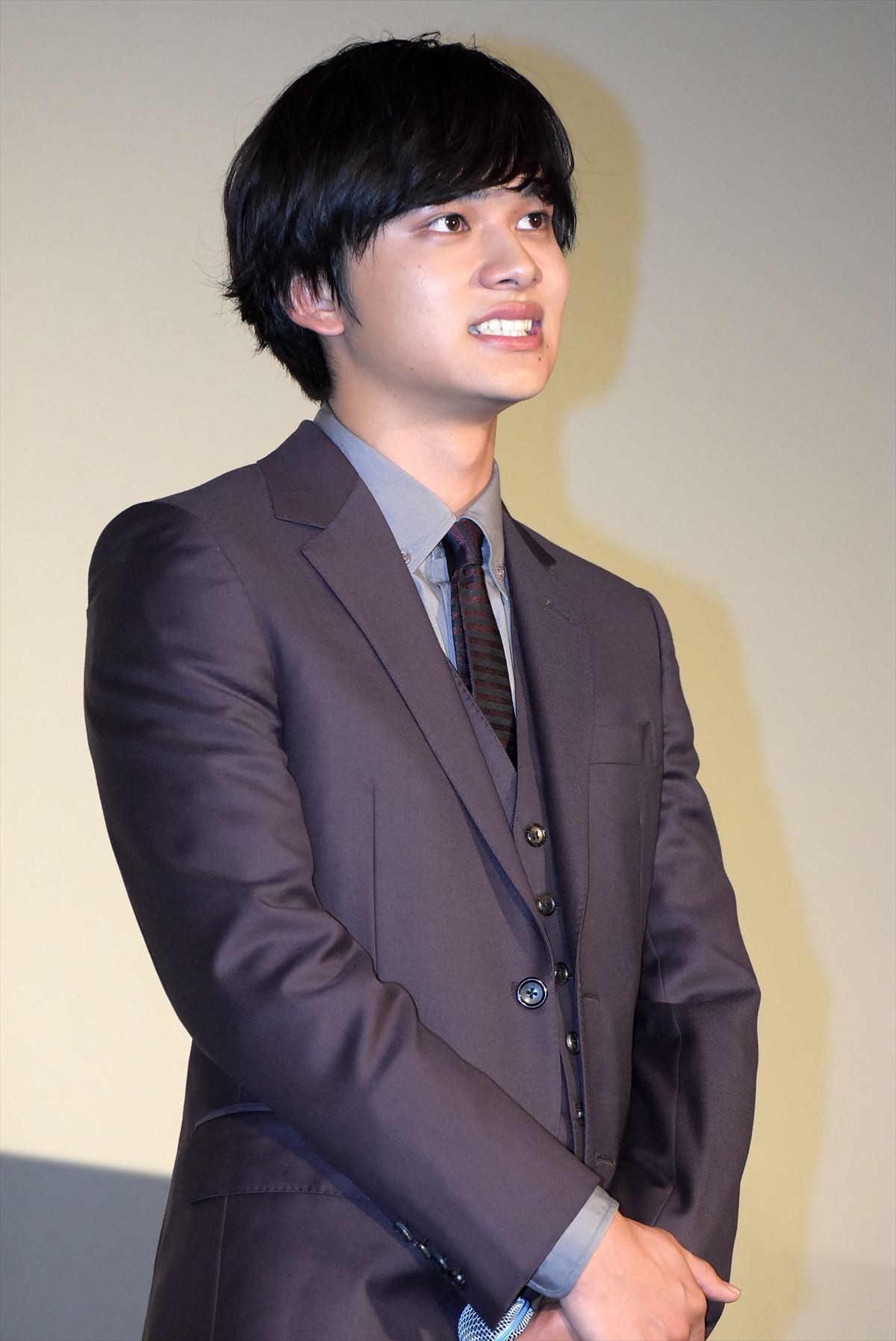 松岡茉優、独特な表現で主演作をアピール「忘れられない人がいる人のお葬式場になる」
