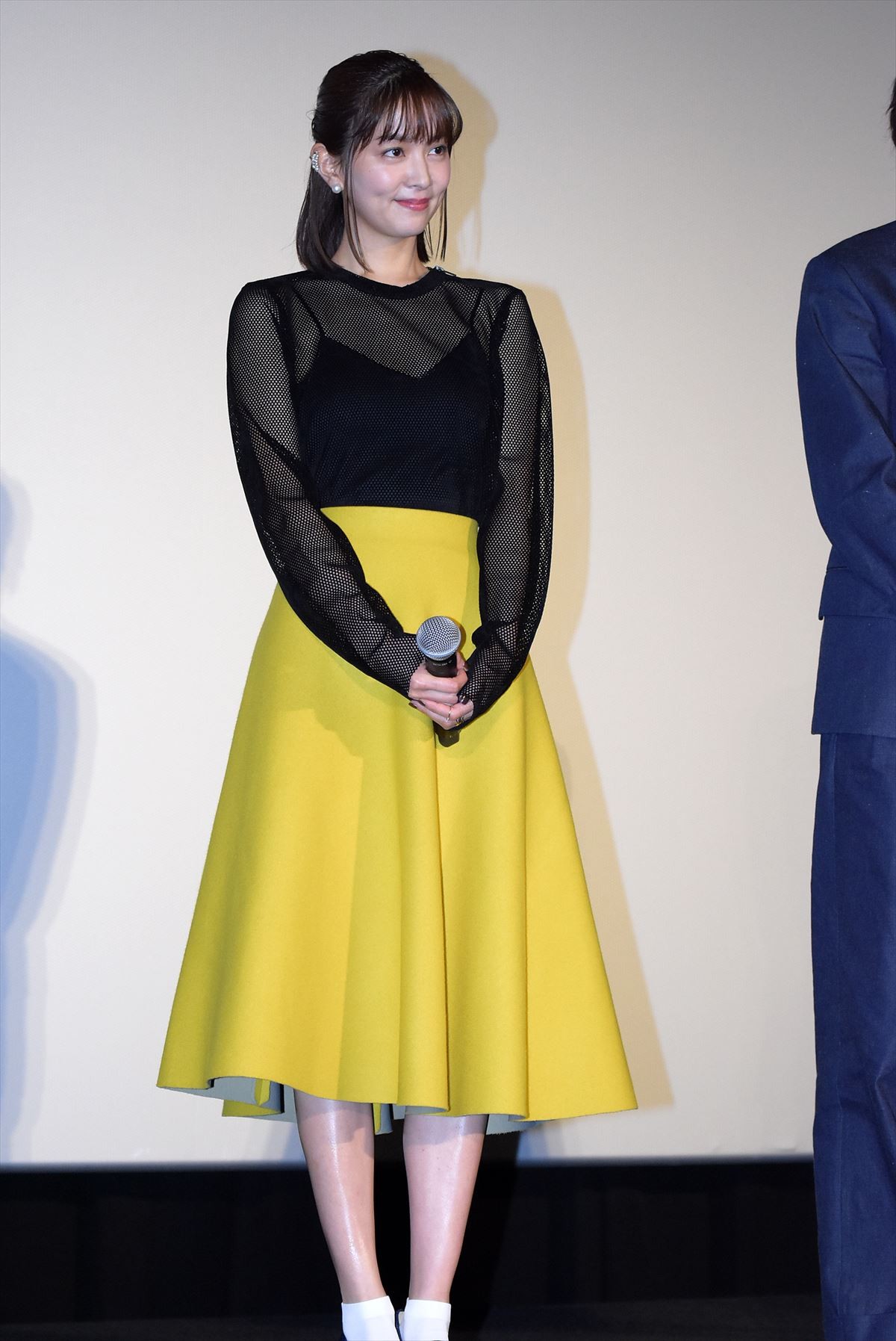 松岡茉優、独特な表現で主演作をアピール「忘れられない人がいる人のお葬式場になる」