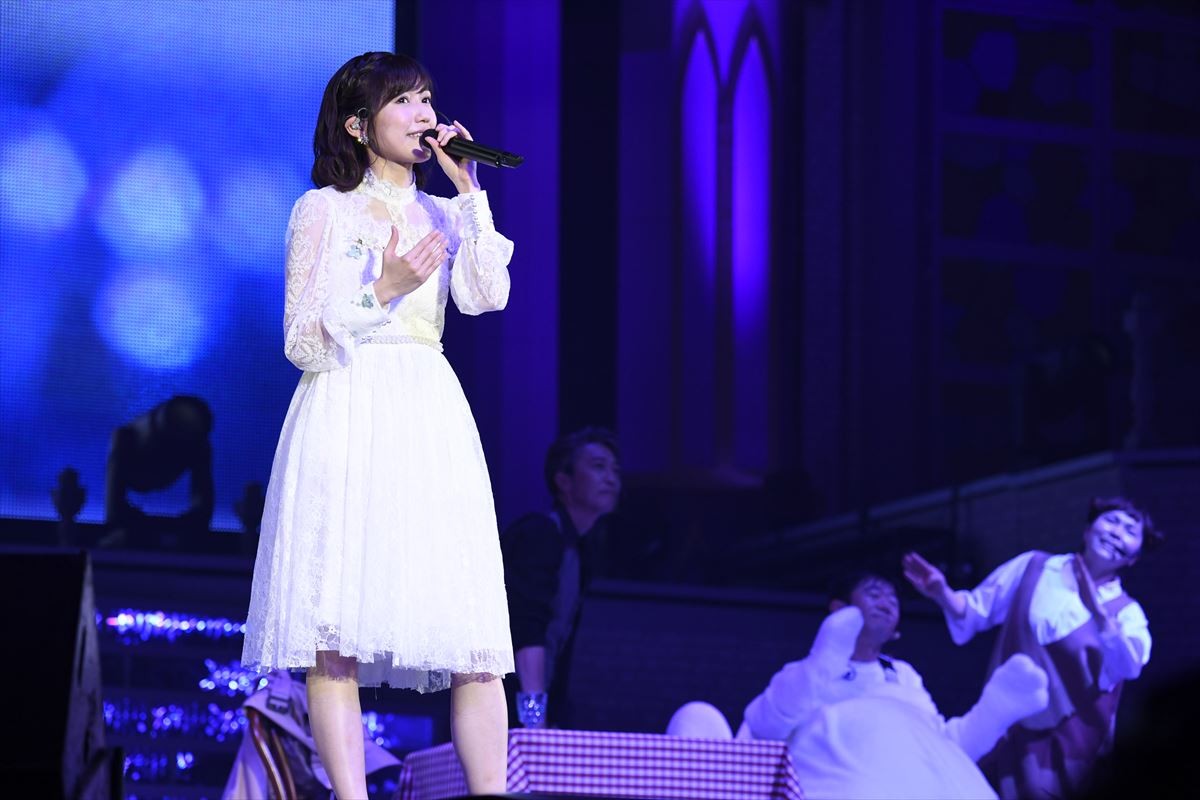 渡辺麻友、卒業コンサートで大粒の涙「私が信じて歩んだ道は間違ってなかった」